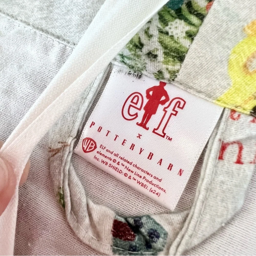 Elf Pottery Barn Robe NWT - Picture 3 of 4
